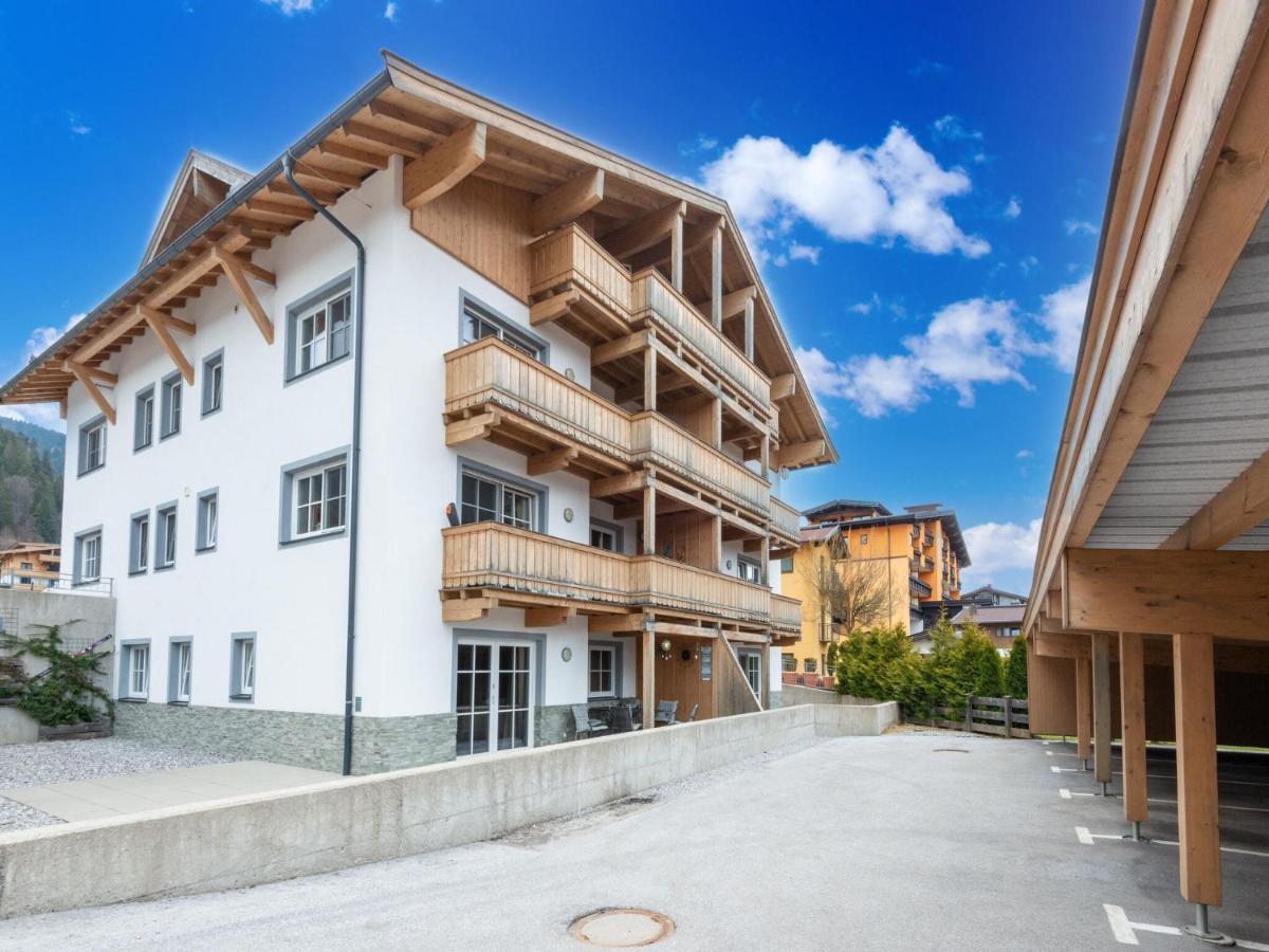 Appartamento Luxury Penthouse With Balcony Ski Storage Carport Lift Brixen im Thale Esterno foto