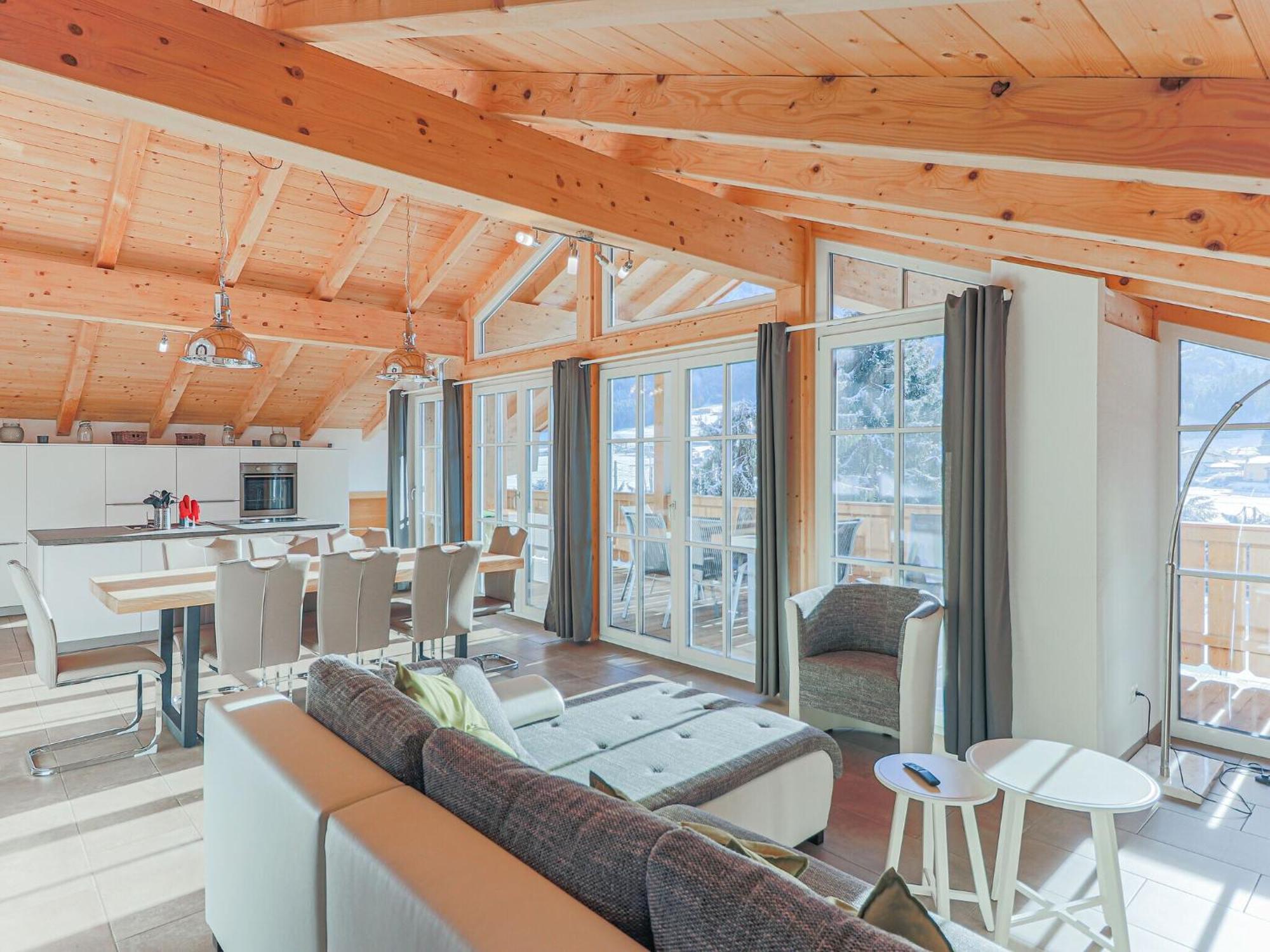 Appartamento Luxury Penthouse With Balcony Ski Storage Carport Lift Brixen im Thale Esterno foto