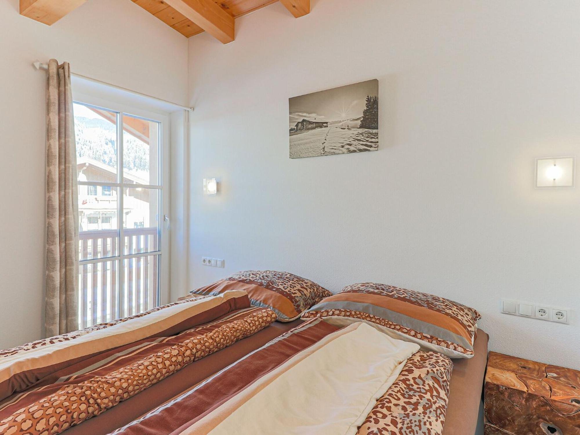 Appartamento Luxury Penthouse With Balcony Ski Storage Carport Lift Brixen im Thale Esterno foto