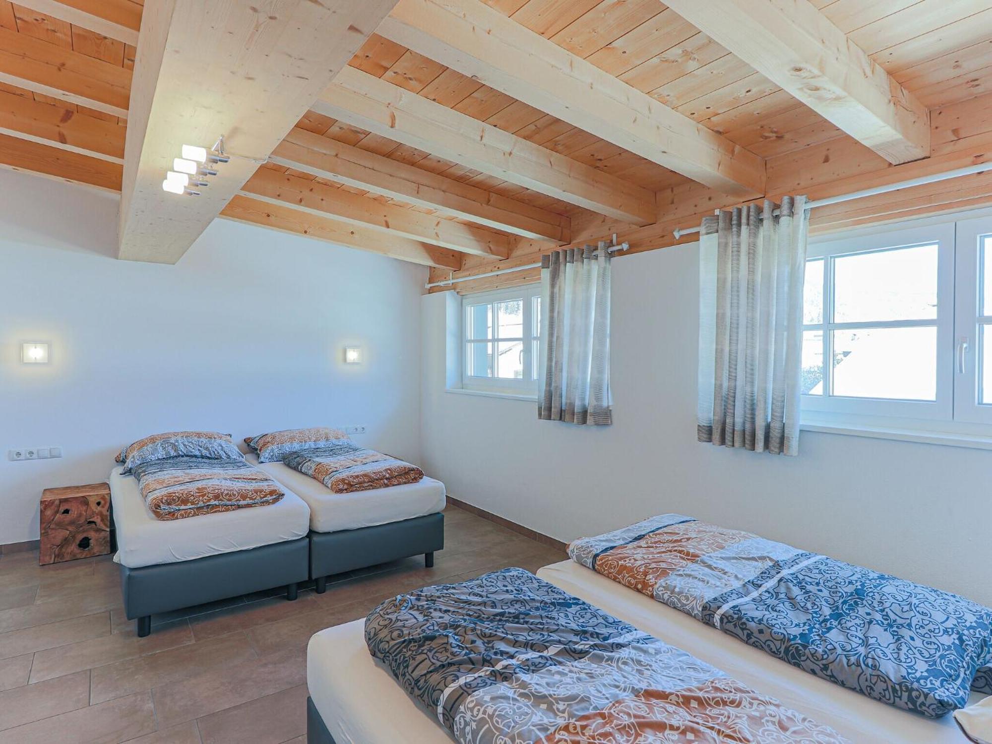 Appartamento Luxury Penthouse With Balcony Ski Storage Carport Lift Brixen im Thale Esterno foto